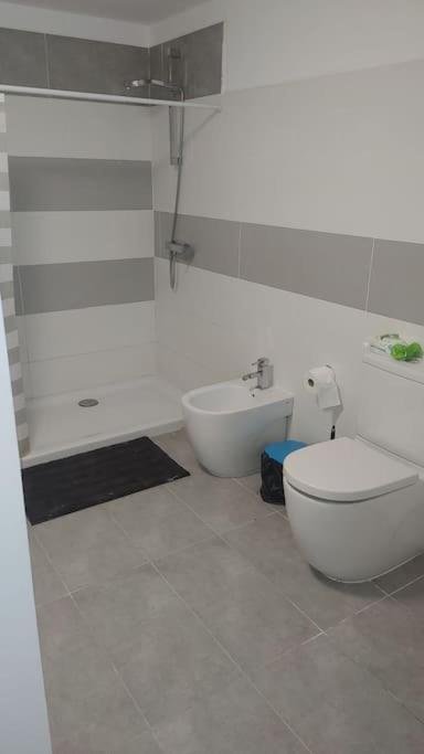 Loft Surf & Playa El Medano Con Wifi Luminoso Ideal Con Mascotas Eksteriør billede