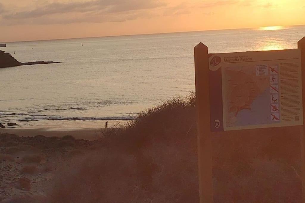 Loft Surf & Playa El Medano Con Wifi Luminoso Ideal Con Mascotas Eksteriør billede